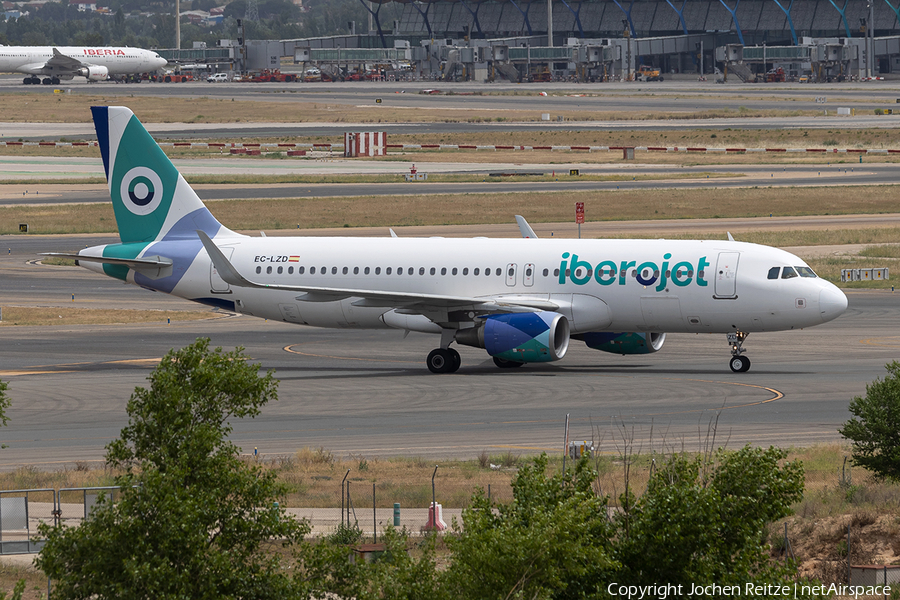 Iberojet Airbus A320-214 (EC-LZD) | Photo 521225