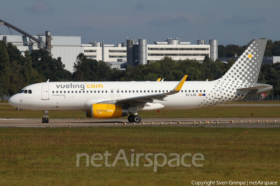 Vueling Airbus A320-232 (EC-LZE) | Photo 55818