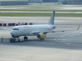Vueling Airbus A320-232 (EC-LZE) at  Hamburg - Fuhlsbuettel (Helmut Schmidt), Germany