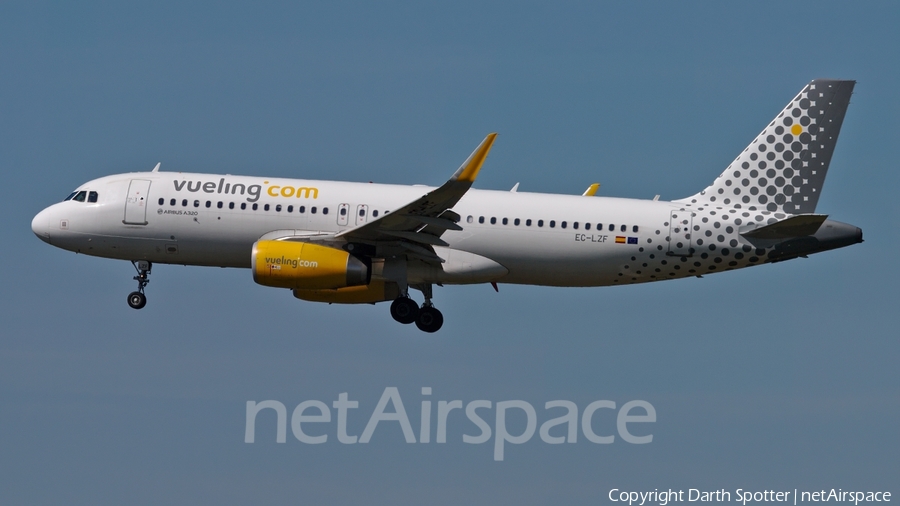 Vueling Airbus A320-232 (EC-LZF) | Photo 235399