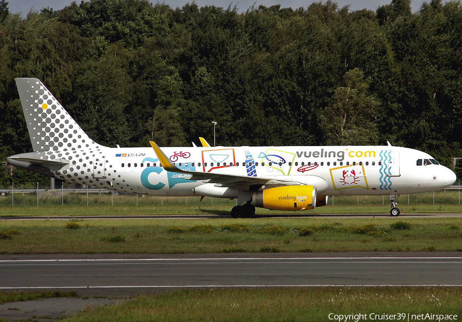 Vueling Airbus A320-232 (EC-LZM) | Photo 131556