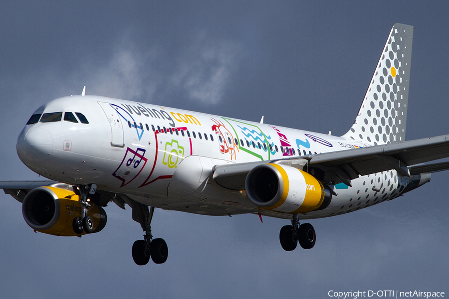 Vueling Airbus A320-232 (EC-LZM) | Photo 512871