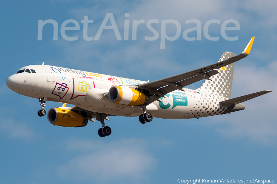 Vueling Airbus A320-232 (EC-LZM) | Photo 343092