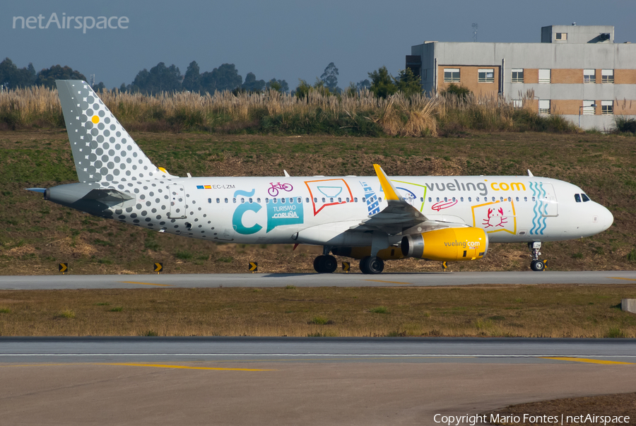 Vueling Airbus A320-232 (EC-LZM) | Photo 319384