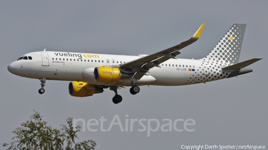 Vueling Airbus A320-214 (EC-LZN) | Photo 229687