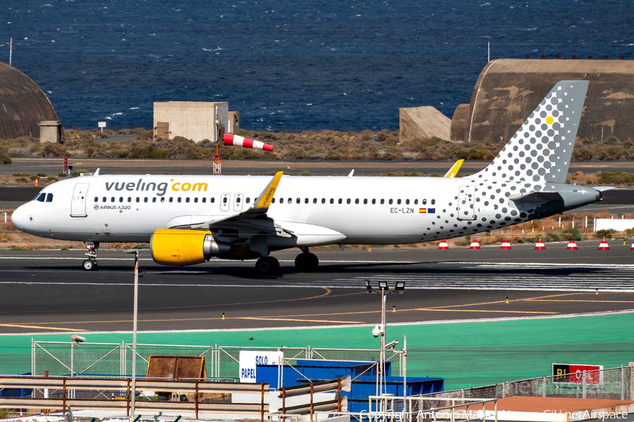 Vueling Airbus A320-214 (EC-LZN) | Photo 629907