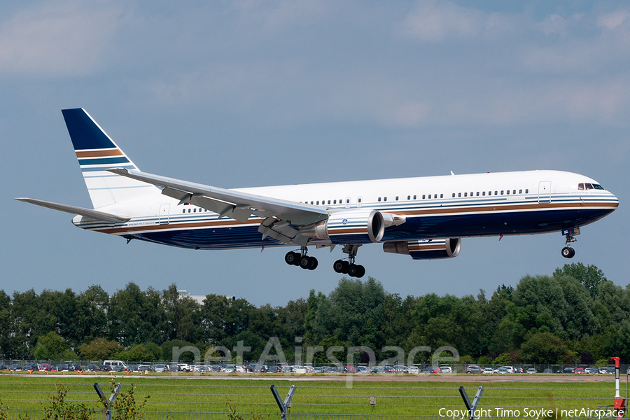Privilege Style Boeing 767-35D(ER) (EC-LZO) | Photo 52147