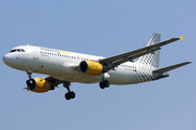 Vueling Airbus A320-214 (EC-LZZ) at  Barcelona - El Prat, Spain
