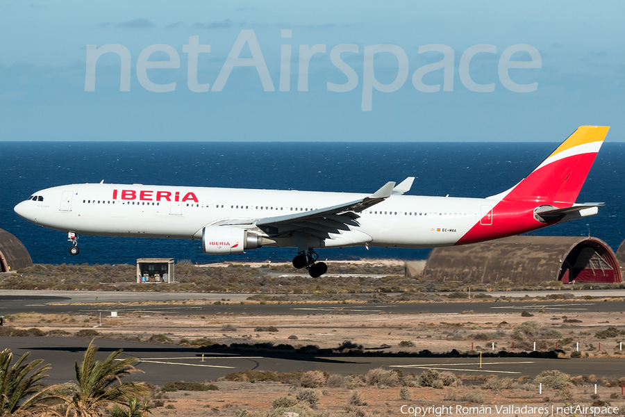 Iberia Airbus A330-302 (EC-MAA) | Photo 334961