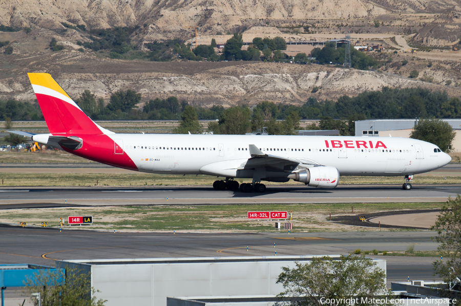 Iberia Airbus A330-302 (EC-MAA) | Photo 350525