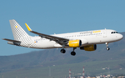 Vueling Airbus A320-214 (EC-MAH) at  Gran Canaria, Spain