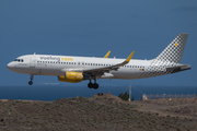 Vueling Airbus A320-214 (EC-MAH) at  Gran Canaria, Spain