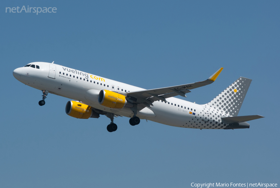 Vueling Airbus A320-214 (EC-MAH) | Photo 51659