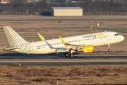 Vueling Airbus A320-214 (EC-MAI) at  Dusseldorf - International, Germany