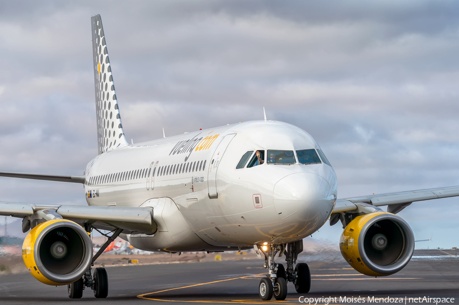 Vueling Airbus A320-214 (EC-MAI) | Photo 375562