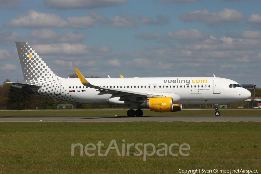 Vueling Airbus A320-214 (EC-MAI) | Photo 159380