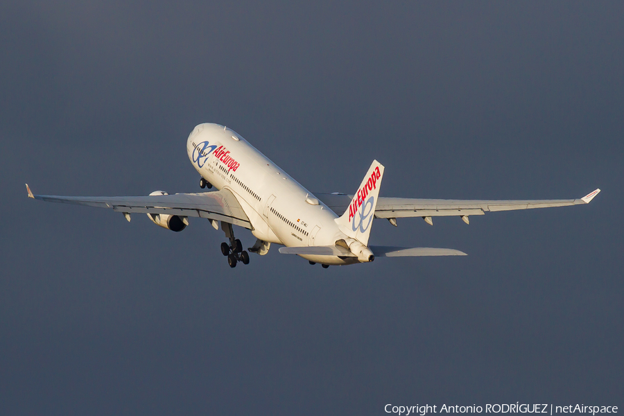 Air Europa Airbus A330-243 (EC-MAJ) | Photo 305899
