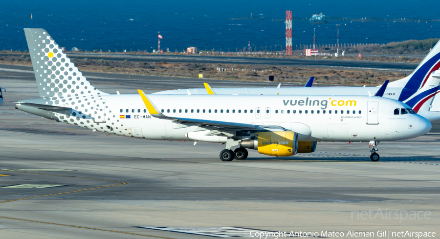 Vueling Airbus A320-214 (EC-MAN) | Photo 638851