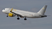 Vueling Airbus A320-214 (EC-MAO) at  Frankfurt am Main, Germany