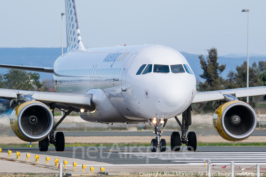 Vueling Airbus A320-214 (EC-MAX) | Photo 171082