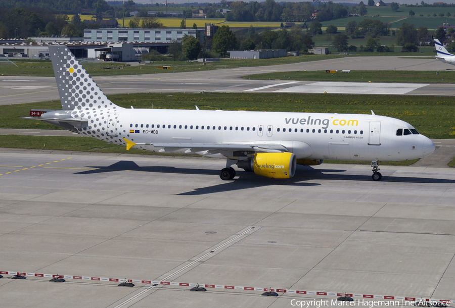 Vueling Airbus A320-214 (EC-MBD) | Photo 160124