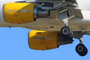 Vueling Airbus A320-214 (EC-MBE) at  Barcelona - El Prat, Spain