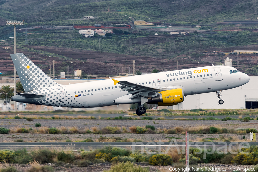 Vueling Airbus A320-214 (EC-MBE) | Photo 143583