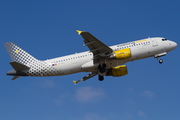 Vueling Airbus A320-214 (EC-MBF) at  Brussels - International, Belgium