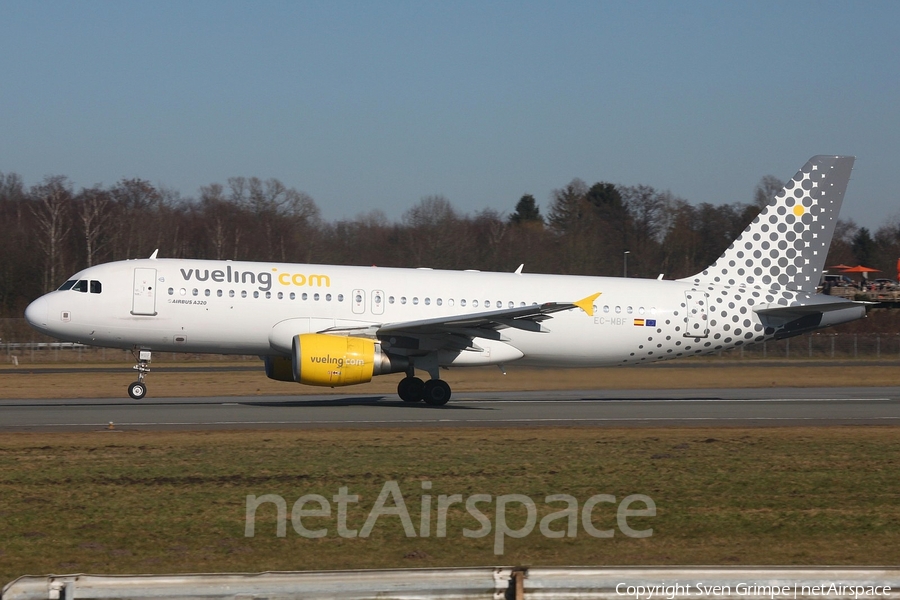 Vueling Airbus A320-214 (EC-MBF) | Photo 230133