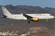 Vueling Airbus A320-214 (EC-MBK) at  Gran Canaria, Spain