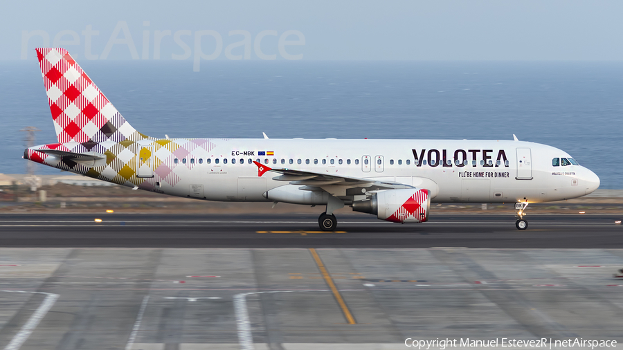 Vueling Airbus A320-214 (EC-MBK) | Photo 454818