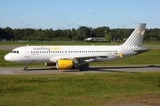 Vueling Airbus A320-214 (EC-MBL) at  Hamburg - Fuhlsbuettel (Helmut Schmidt), Germany