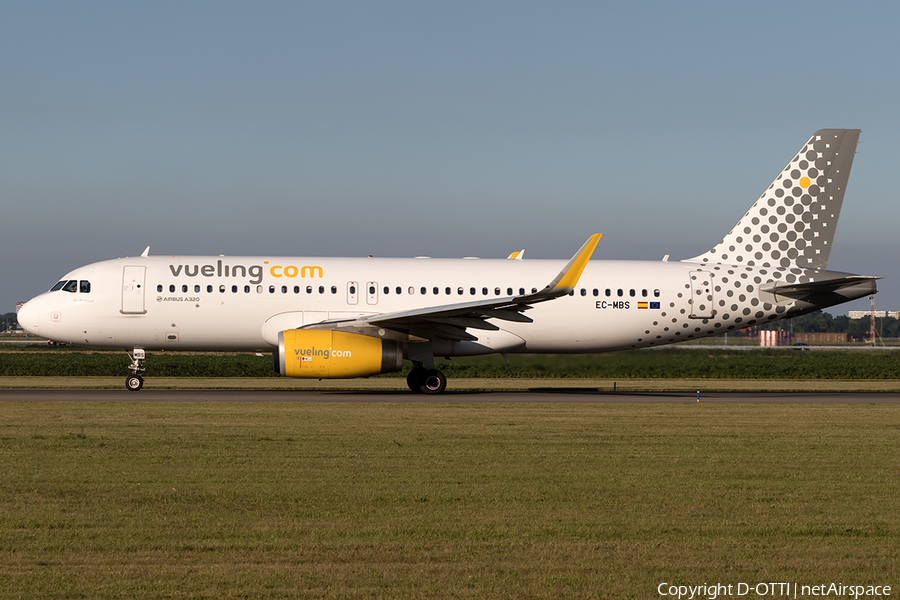 Vueling Airbus A320-232 (EC-MBS) | Photo 610871