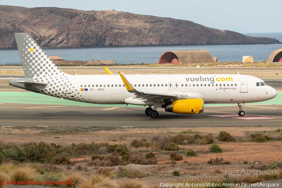 Vueling Airbus A320-232 (EC-MBS) | Photo 674589
