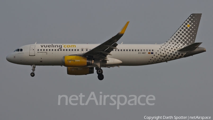 Vueling Airbus A320-232 (EC-MBT) | Photo 228045