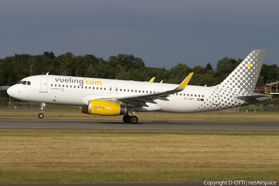 Vueling Airbus A320-232 (EC-MBT) | Photo 449515