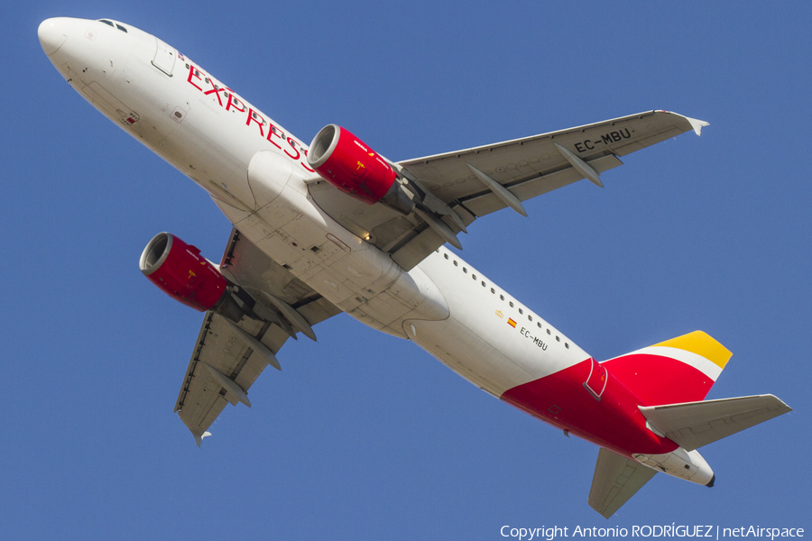 Iberia Express Airbus A320-214 (EC-MBU) | Photo 137216