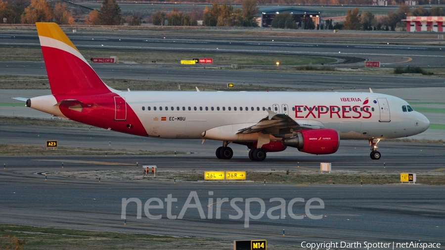 Iberia Express Airbus A320-214 (EC-MBU) | Photo 233498