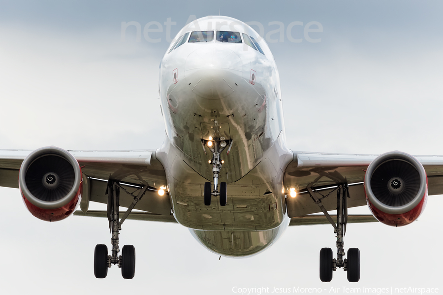 Iberia Express Airbus A320-214 (EC-MBU) | Photo 170842