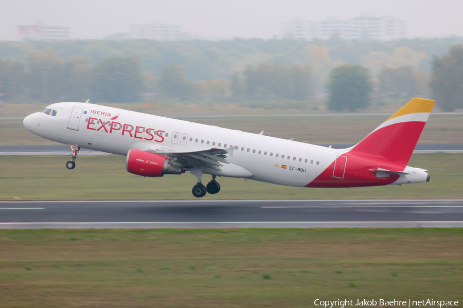 Iberia Express Airbus A320-214 (EC-MBU) | Photo 138922