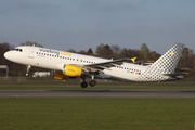 Vueling Airbus A320-214 (EC-MBY) at  Hamburg - Fuhlsbuettel (Helmut Schmidt), Germany