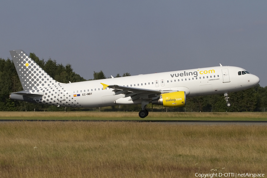 Vueling Airbus A320-214 (EC-MBY) | Photo 447843