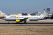 Vueling Airbus A320-214 (EC-MBY) at  Lisbon - Portela, Portugal