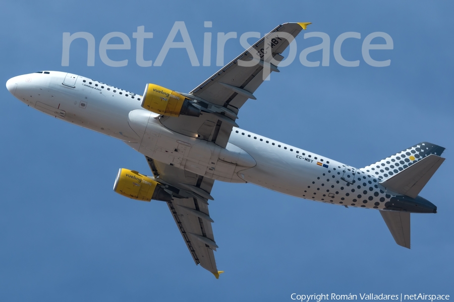 Vueling Airbus A320-214 (EC-MBY) | Photo 337664