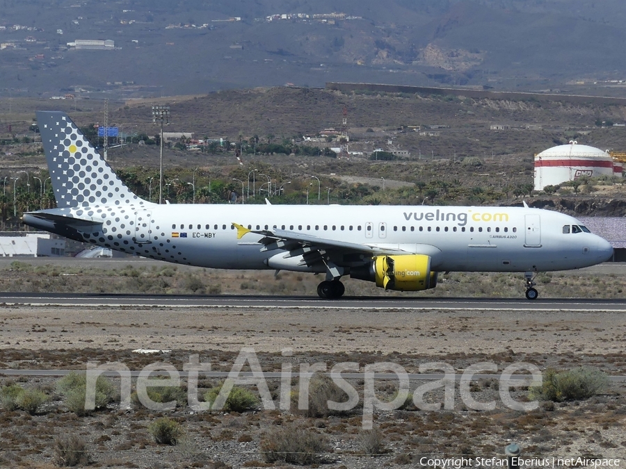 Vueling Airbus A320-214 (EC-MBY) | Photo 269251