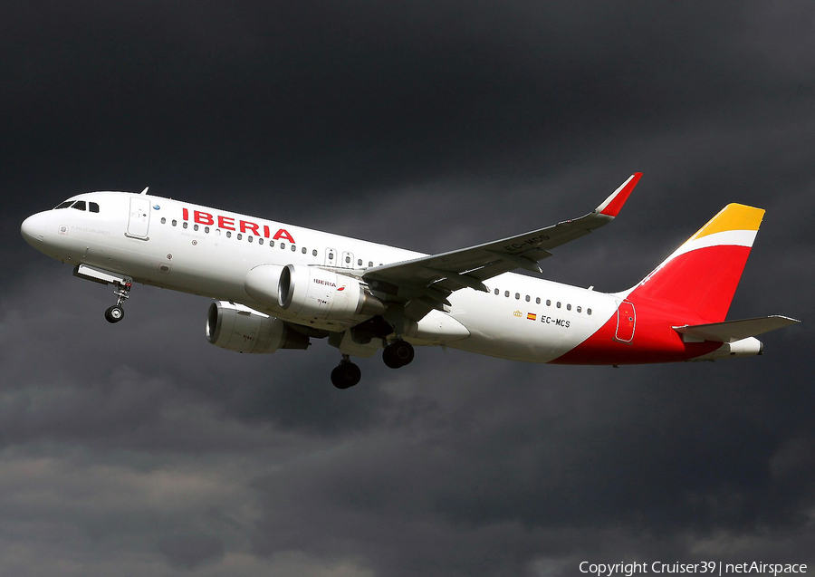 Iberia Airbus A320-214 (EC-MCS) | Photo 109061