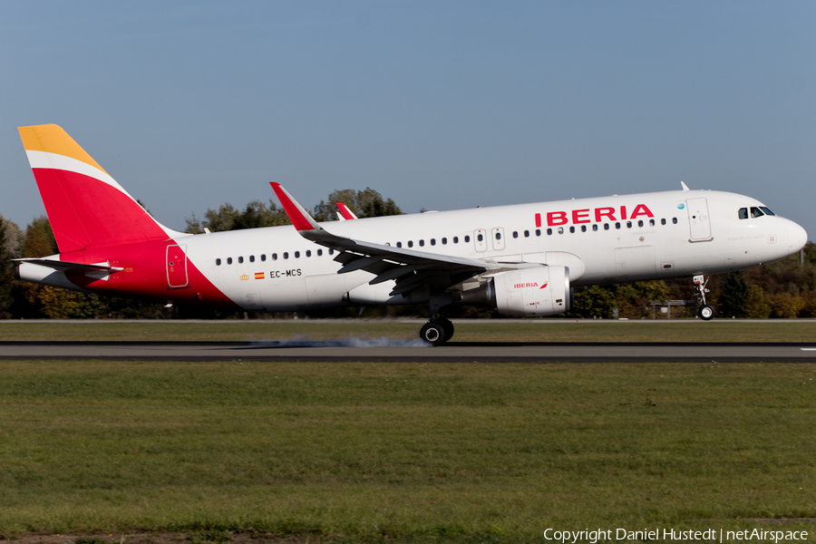 Iberia Airbus A320-214 (EC-MCS) | Photo 420650