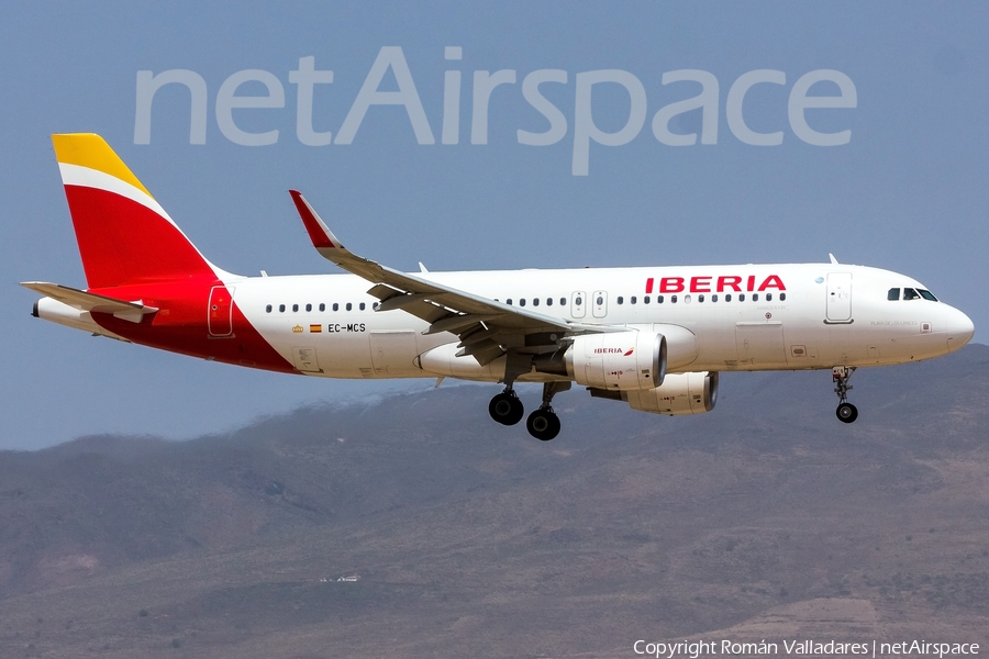 Iberia Airbus A320-214 (EC-MCS) | Photo 340753