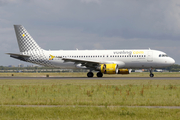 Vueling Airbus A320-214 (EC-MCU) at  Amsterdam - Schiphol, Netherlands