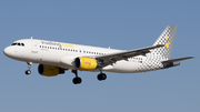 Vueling Airbus A320-214 (EC-MCU) at  Barcelona - El Prat, Spain